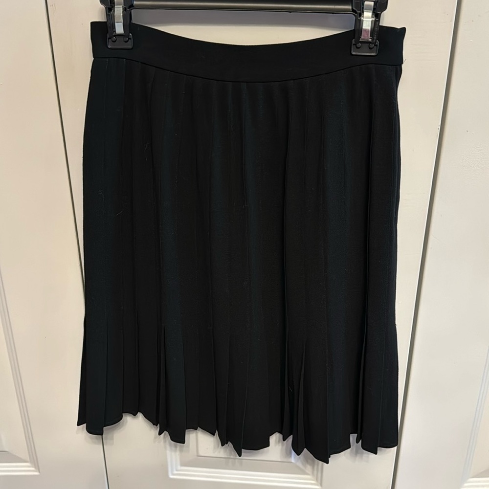 Vintage Dana Buchman pleated black‎ skirt